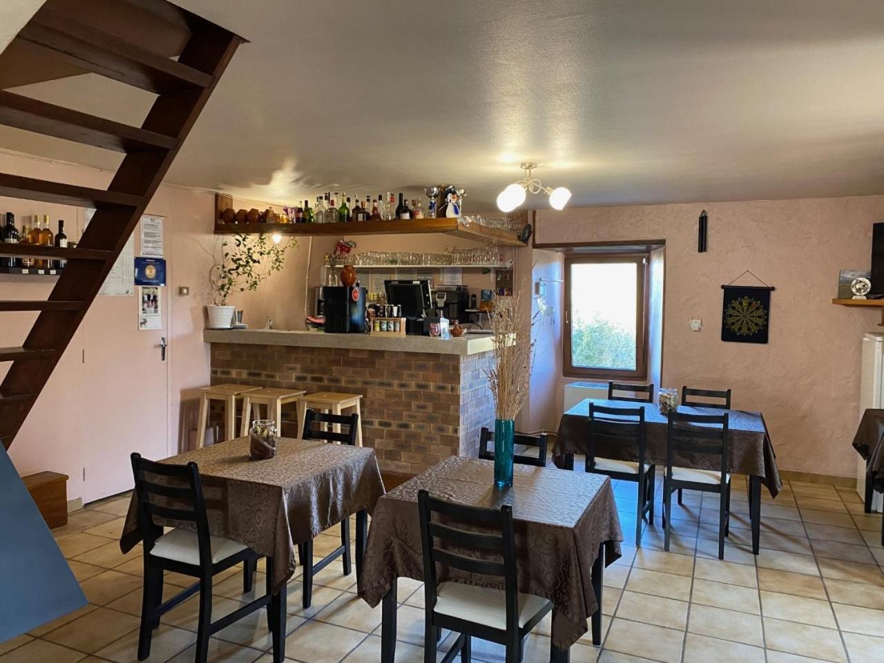 Auberge De Cadenas Veyreau Exterior photo